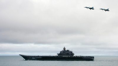 Großbrand auf Russlands einzigem Flugzeugträger ausgebrochen