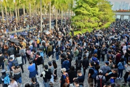 Hongkong: Friedlicher Marsch und Proteste zur Erinnerung an die fünf Forderungen