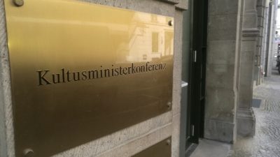 Kultusminister wollen Deutschkenntnisse von Schülern stärken