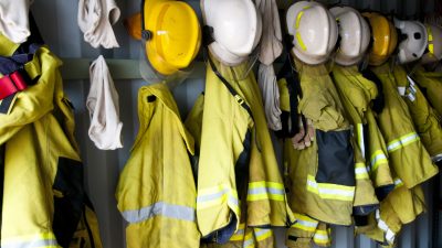 Buschbrände: Zwei australische Feuerwehrleute ums Leben gekommen