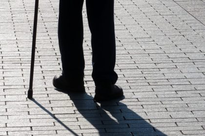 Stuttgart: Senior von Polizisten öffentlichkeitswirksam überwältigt – Was war geschehen?
