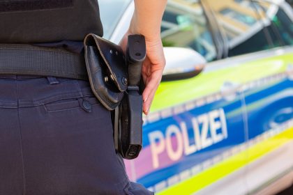 Berlin: Polizist erschießt Frau, nachdem er mit Messer bedroht wurde