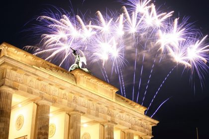 Silvester in Berlin: Erstmals polizeiliche Verbotszonen für Pyrotechnik – Was, wann, wo?