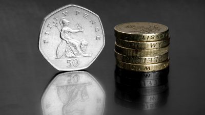 Wegen falschem Datum eine Million Münzen eingeschmolzen: Nun kommt die neue Brexit-Gedenkmünze