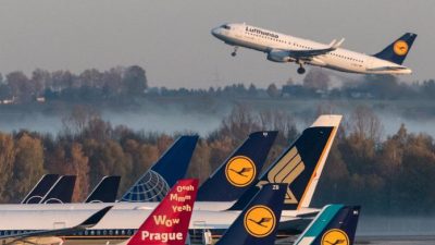 Flugzeuge mit Coronavirus-Verdachtsfällen werden auf fünf deutsche Flughäfen umgeleitet