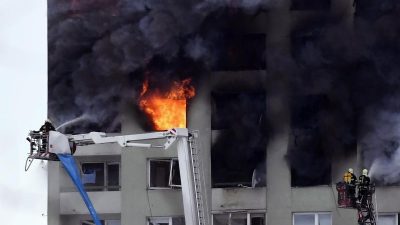 Tödlicher Großbrand in slowakischem Hochhaus