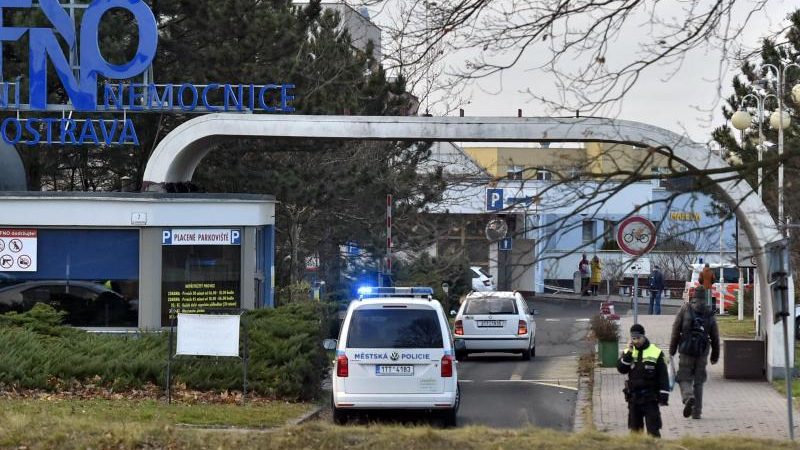 Tschechien: Sieben Tote nach Schüssen in Krankenhaus –  Verdächtiger nimmt sich das Leben