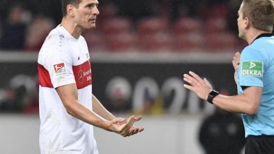 VfB-Stürmer «VARio Gomez» erlöst sich und schweigt