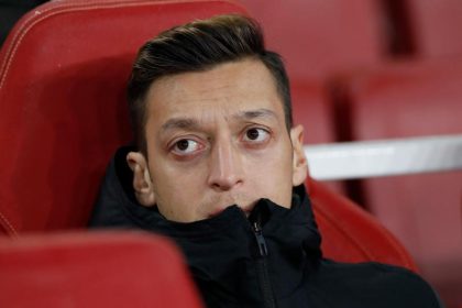 Arsenal distanziert sich von Özil-Posting