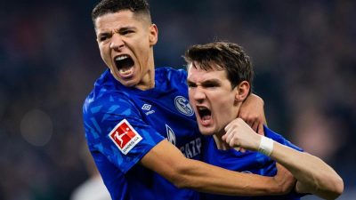 Raman trifft, Nübel sieht Rot: Schalke bleibt vor den Bayern