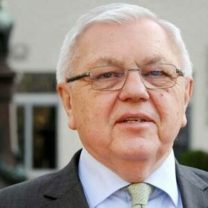 General a. D. Kujat: „Wege zum Frieden kann die Ukraine nur gemeinsam mit Russland gehen“