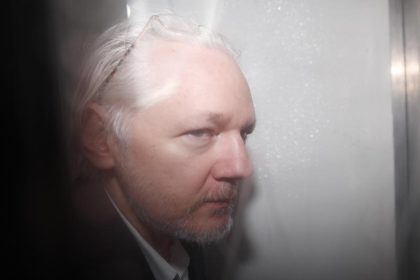 Bundestagsabgeordnete setzen sich für Wikileaks-Gründer Assange ein