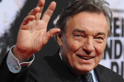 Letzte Ruhestätte für Karel Gott auf Malvazinky-Friedhof