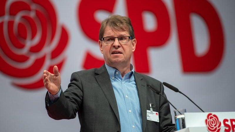 SPD und Linke: Ralf Stegner für mittelfristige Fusion beider Parteien