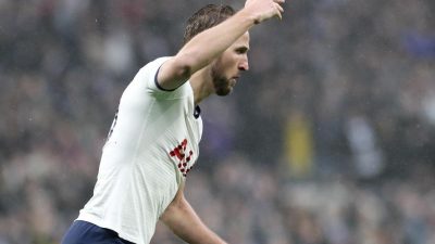 Tottenham gewinnt Auftakt am Boxing-Day-Spieltag