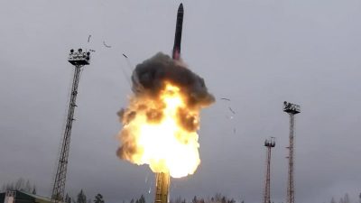 Russland nimmt Hyperschallrakete „Avantgarde“ in Betrieb