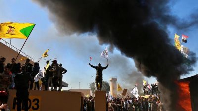 Gespannte Ruhe nach Protesten im Irak: US-Botschaft geschlossen