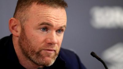 Wayne Rooney vor Debüt bei Derby County