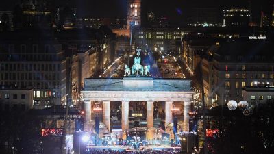 Silvesterparty am Brandenburger Tor beginnt – 1.800 Polizisten im Einsatz