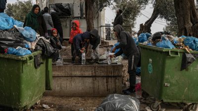 Überfüllte Asyllager treiben Griechen auf die Barrikaden – Bürgermeister: „Wir haben auch Menschenrechte“