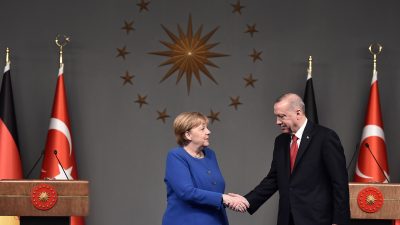 „Türkei leistet Bemerkenswertes“: Merkel stellt Erdogan weitere Flüchtlingshilfen in Aussicht