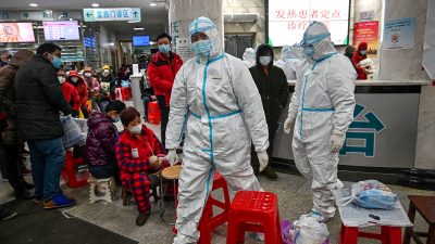 Medizinisches Personal bricht sein Schweigen: „Vertraut nicht der Regierung!“ – 90.000 Infizierte in Wuhan?
