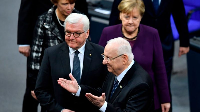 Bundestag gedenkt Holocaust – Steinmeier warnt vor „bösen Geistern der Vergangenheit“