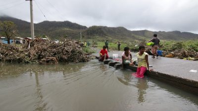 Lehrer und Tochter nach Zyklon „Tino“ auf den Fidschi-Inseln vermisst