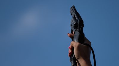 Wilde Schießereien mit Schreckschusspistolen werden immer beliebter