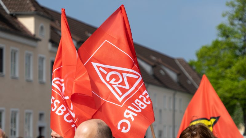 Kanzlerin Merkel: Gewerkschaften haben wichtige Rolle bei Veränderungen