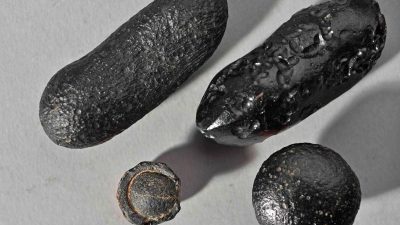 Vor 800.000 Jahren: Meteorit schleuderte Glas über die Erde