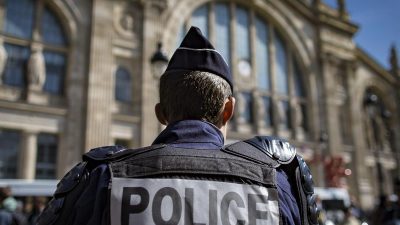 Frankreich: Mann attackiert mehrere Menschen wahllos mit Messer – Ein Opfer ist tot – Zwei verwundet