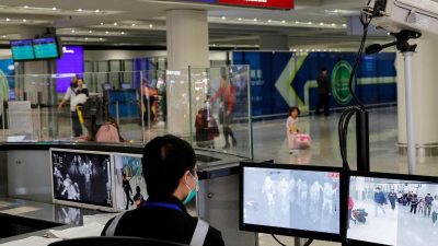 Pariser Flughafen installiert wegen Corona-Krise Wärmebildkameras