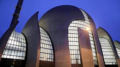 Ditib bildet erstmals Imame in Deutschland aus