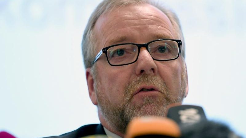 „Nicht heute, nicht morgen, denk an Lübcke“: Oldenburger Polizeichef erhält nach AfD-Kritik Morddrohung