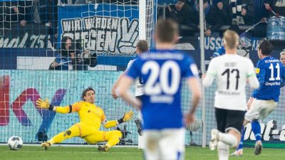 Starke Schalker besiegen Gladbach im West-Schlager