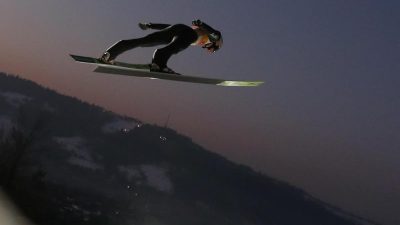 Deutsche Skispringer gewinnen in Zakopane