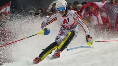 Slalom-Ass Straßer verpasst Top 10 in Schladming
