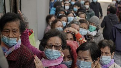 Coronavirus NEWSTICKER: Deutsche Pandemie-Beauftragte warnt vor Überlastung – Franzosen fliegen Bürger aus