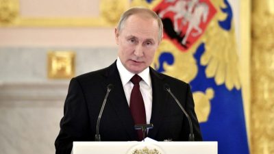 Russland öffnet sich langsam wieder – Putin erklärt arbeitsfreie Zeit in Russland für beendet