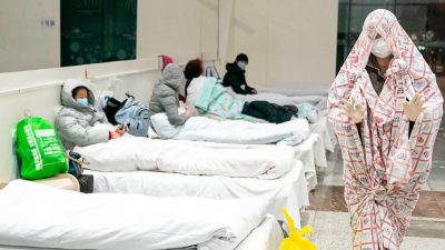 Auswärtiges Amt rät von Reisen nach China ab – Deutsche in Krankenhaus-Quarantäne festgehalten