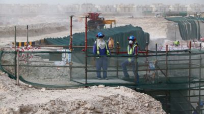 Weiter große Probleme bei Bezahlung ausländischer Arbeiter in Katar
