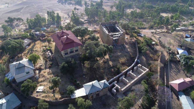 Neuer Monumentalbau auf Tempelberg von Yeha im äthiopischen Hochland entdeckt