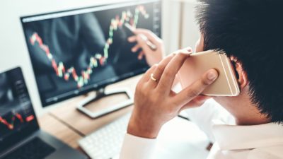 Virus-Krise an der Börse: Dax stürzt auf 3,31 Prozent – Anleger ziehen Notbremse
