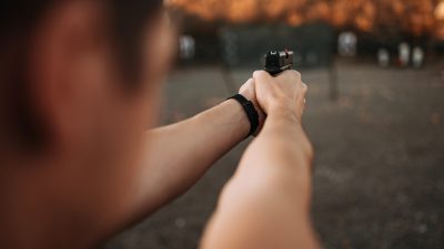 Hanau: Waffenbesitz trotz wirren Briefes an Generalbundesanwalt – So regelt das Waffengesetz den Waffenbesitz