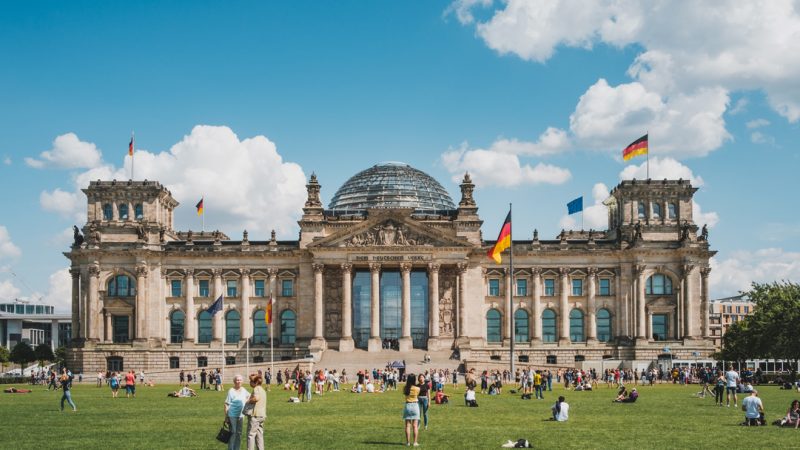 Bundestag billigt Änderungen am Infektionsschutzgesetz und Abwälzung von Kosten auf Krankenkassen