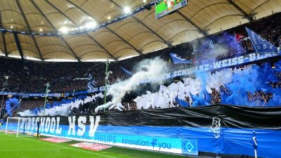 Premiere: HSV-Fans zünden kontrolliert Pyrotechnik