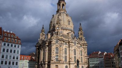 Dresden erinnert an Kriegszerstörung der Stadt vor 75 Jahren