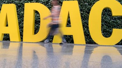 ADAC warnt: Fahrzeughersteller sammeln Daten über Fahrverhalten von Autofahrern