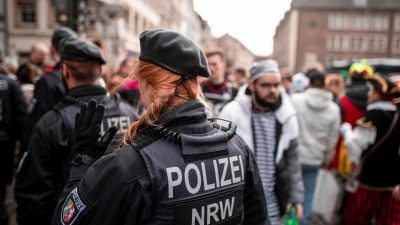 Karnevalsumzüge nach Anschlag in Hanau: Sicherheit im Blick